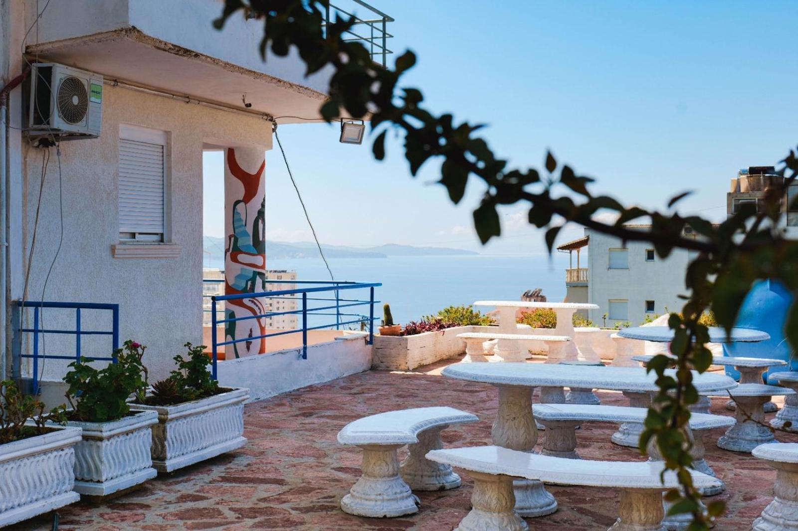 Hotel Leon Σαράντα Εξωτερικό φωτογραφία